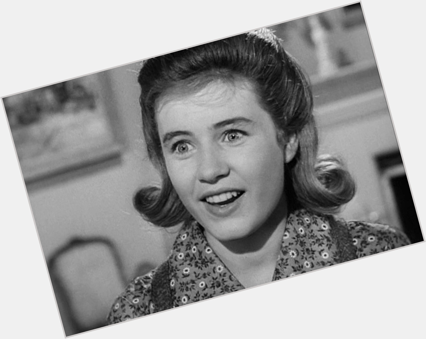 Happy Birthday to the late Patty Duke (1946-2016), who would have been 75. 