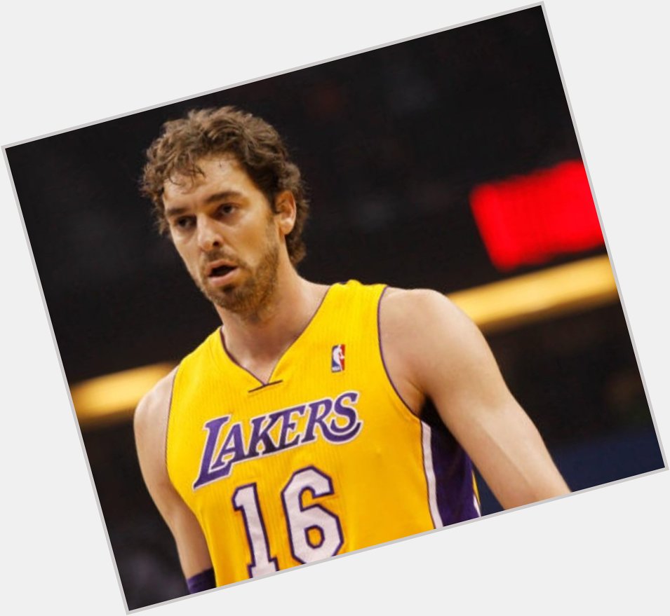 Happy 43rd Birthday To Pau Gasol! 6x All-Star 2x NBA Champion 4x All-NBA 2001-02 ROY  