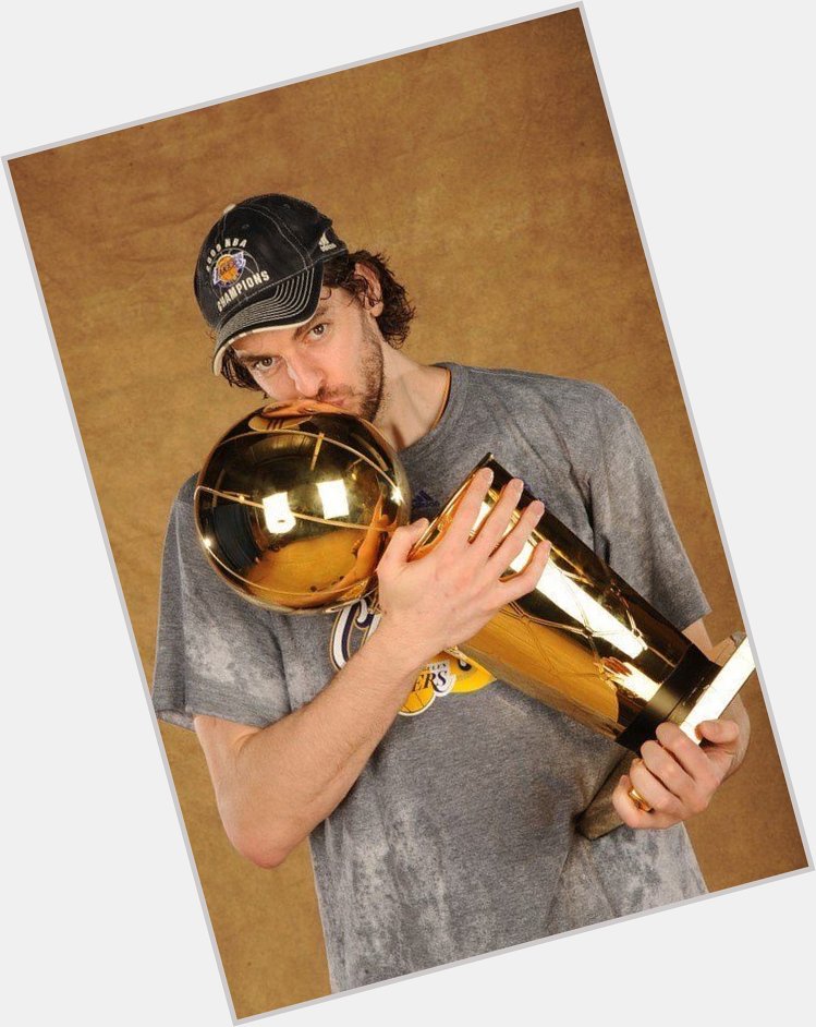 Happy 42nd Birthday to Pau Gasol!! 