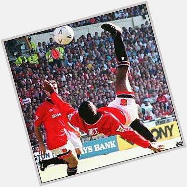 Happy birthday to another Ex United Player, Paul Ince. 