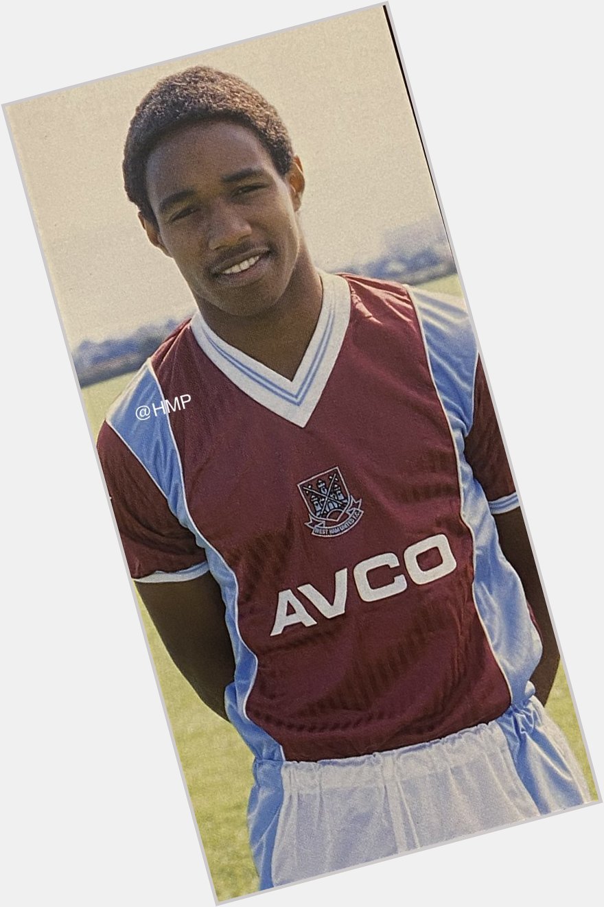 Happy 55th birthday to Paul Ince,many happy returns,hope u have a great day!        