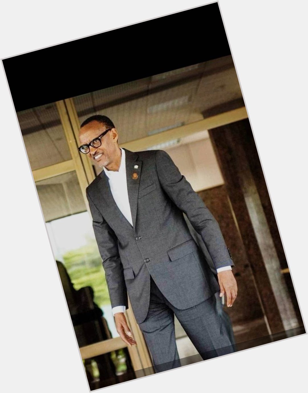 Happy birthday your Excellency Paul Kagame who means alot to Rwandans. 