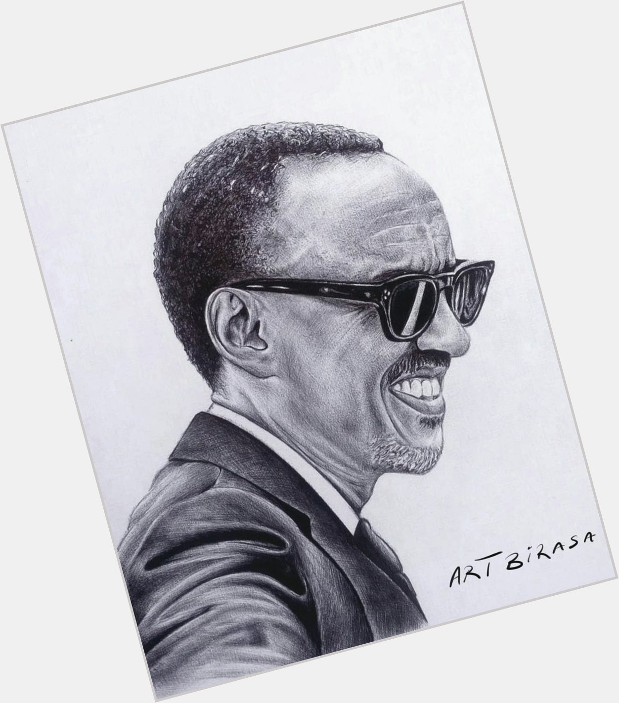 Happy birthday H.E Paul KAGAME
We for you God bless yo   