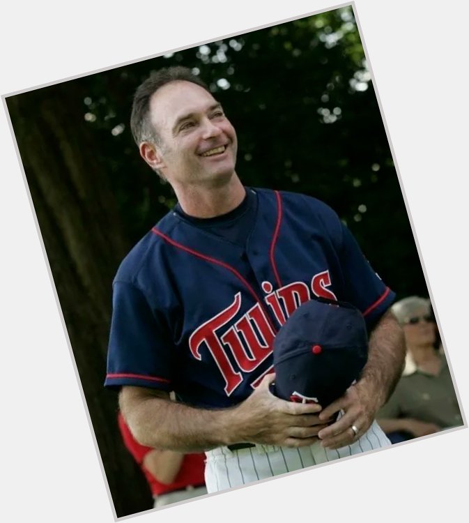 Happy Birthday to Paul Molitor born on this day in 1956.  