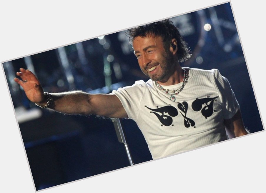 A very happy birthday to the amazing Paul Rodgers!!! 