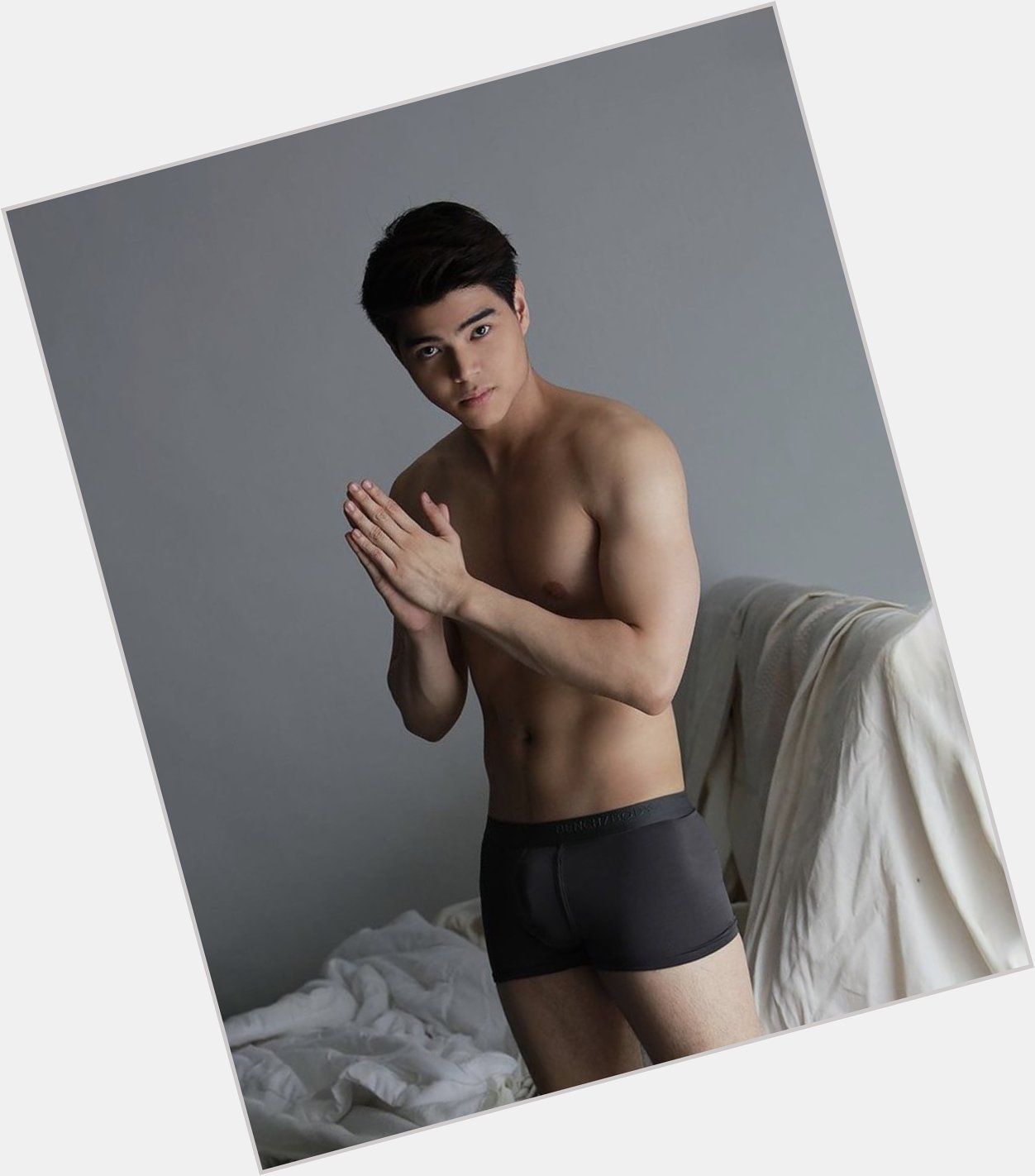And here comes another one from Bench! Happy birthday, Paul Salas!
.
Photo: IG/benchbodyph 