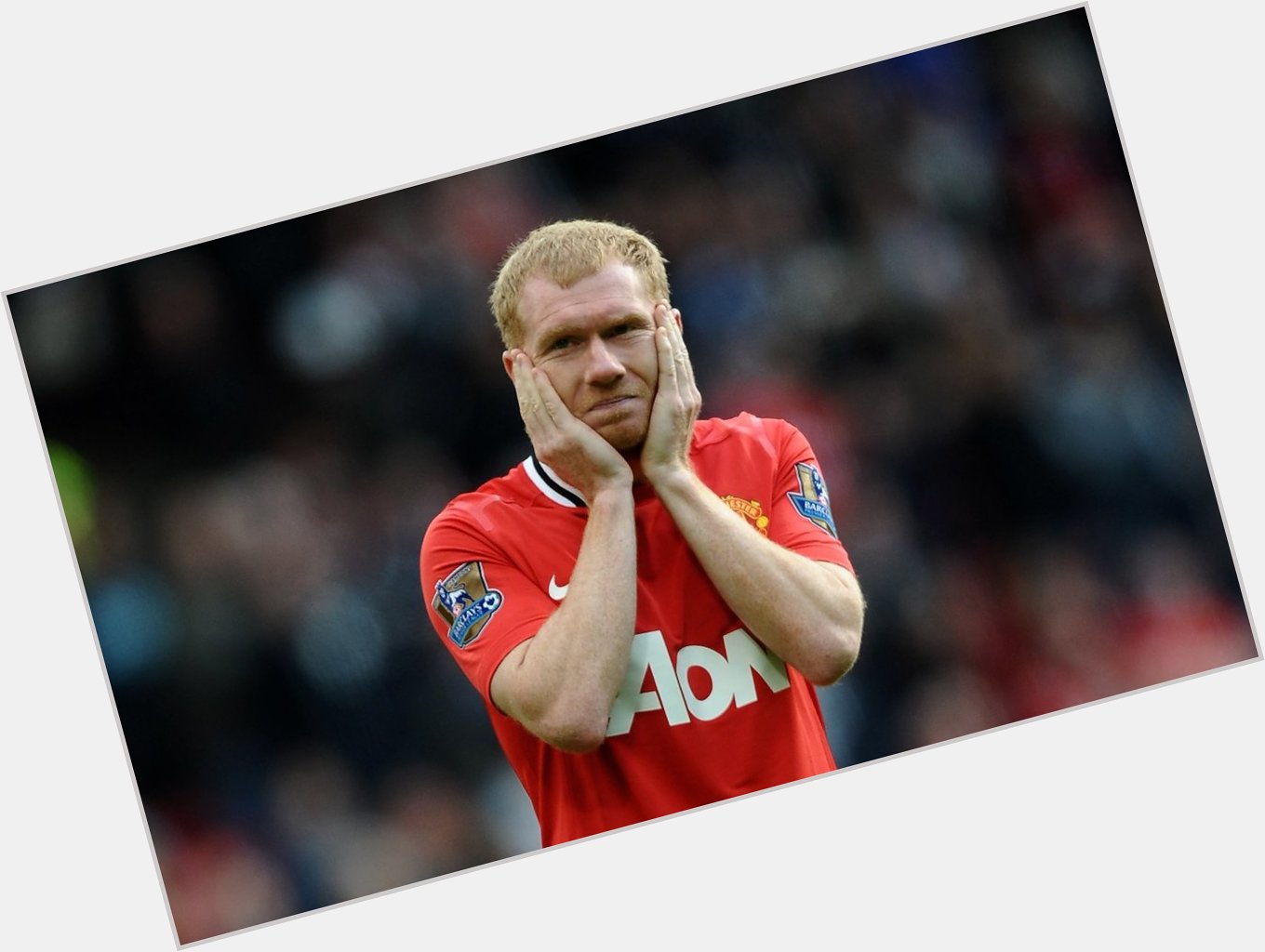 Happy birthday Paul Scholes Mention your favourite Scholesy moment. 