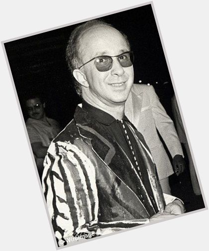 Happy Birthday goes out to Paul Shaffer who turns 71 today. 