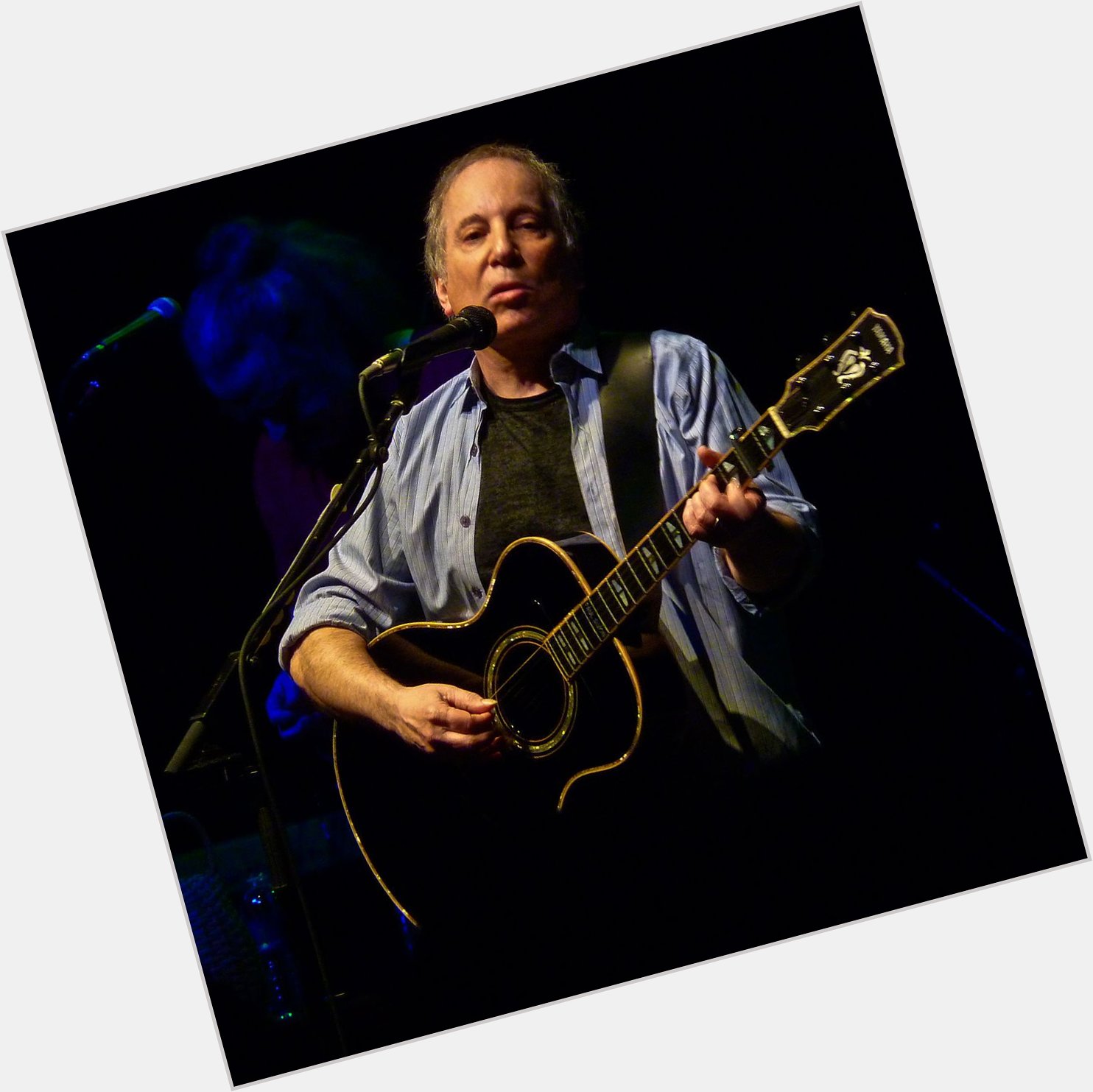 One of the greatest songwriters was born today in 1941. Happy birthday Paul Simon! 