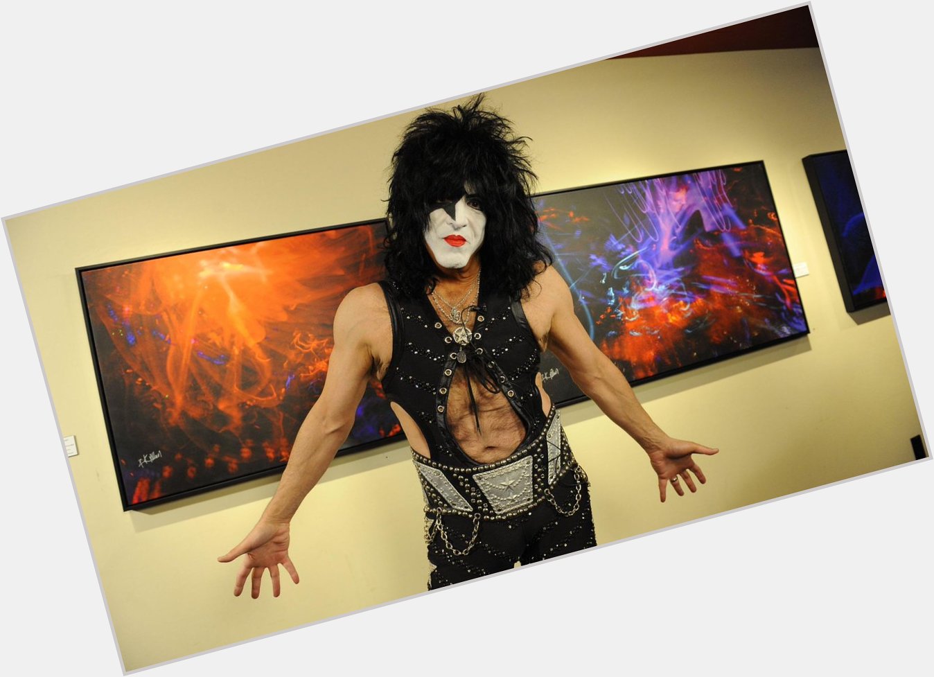 Happy Birthday to Paul Stanley One of the greatest frontmen ever in rock. 