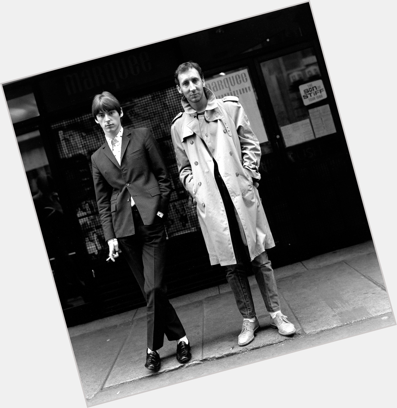 Happy birthday Pete Townshend!  With Paul Weller in a great shot by Janette Beckman
Soho, 1980 