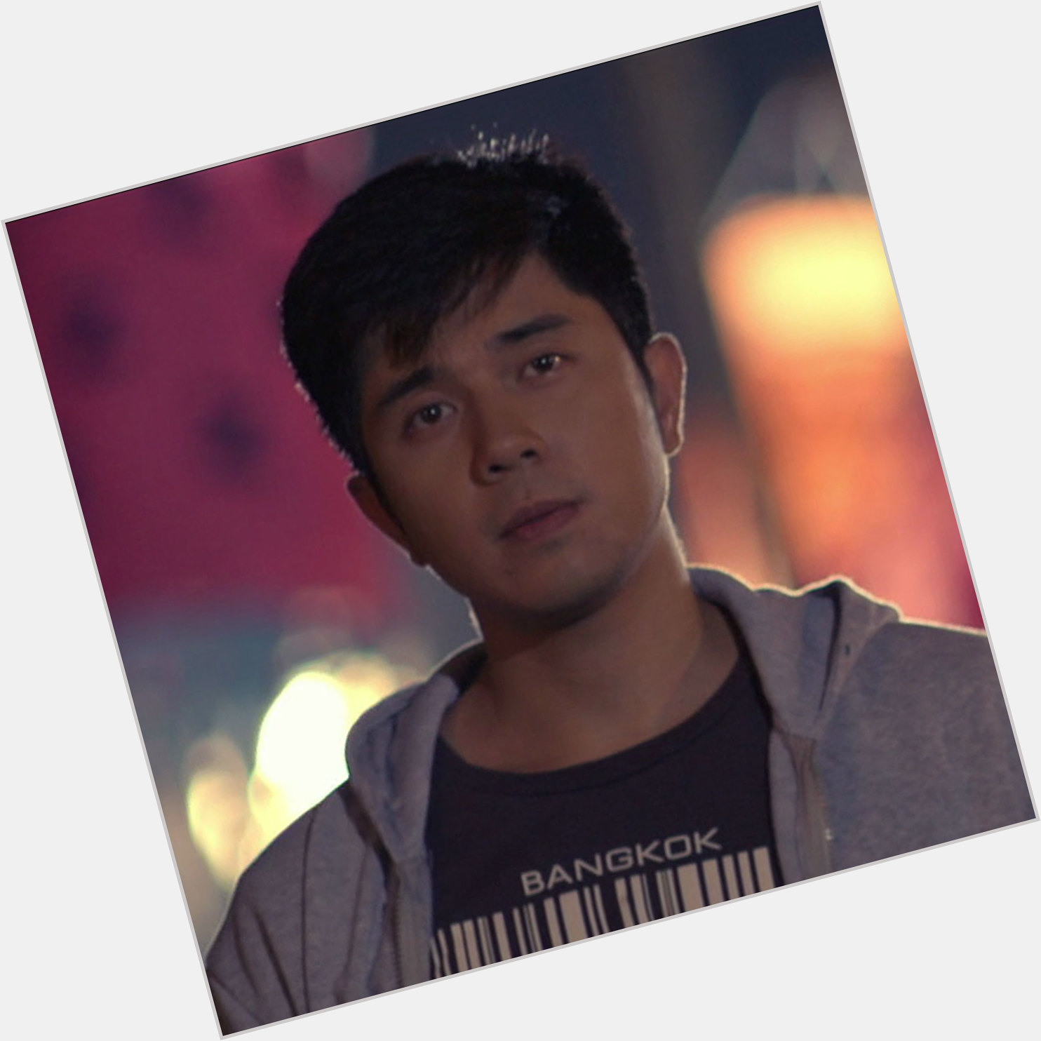 Happy Birthday to our resident cutie, Paulo Avelino!
Cheers, Heneral! 