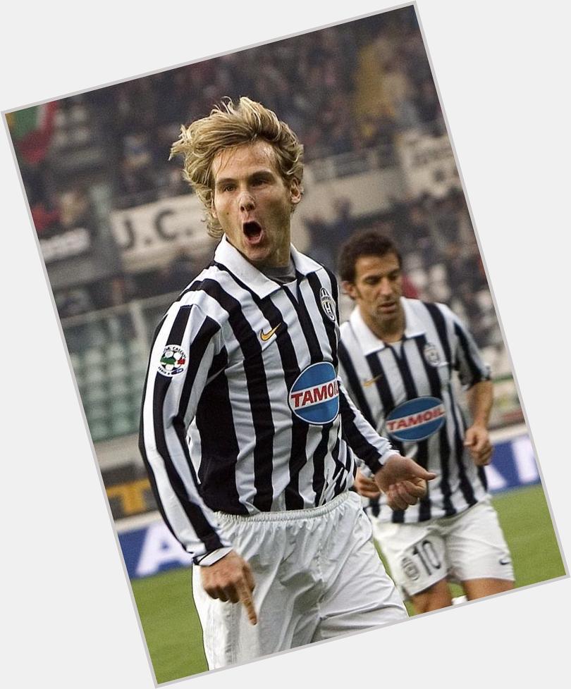 Happy birthday Juventus and Czech Republic legend Pavel Nedved! The midfielder turns 42 today. 