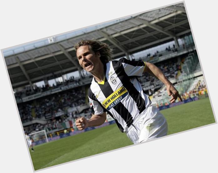 Happy 42nd birthday to Pavel Nedved. He was capped 91 times for the Czech Republic scoring 18 times. 