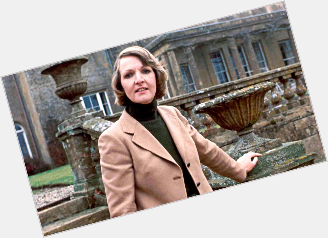 Wishing \To The Manor Born\ star Penelope Keith a very happy 80th birthday today. 