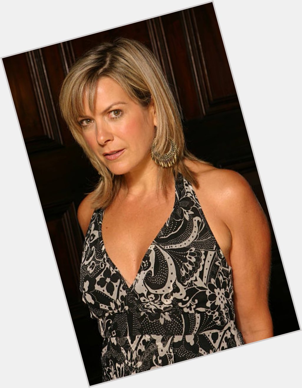 Happy Birthday Penny Smith, born this day in 1958. 