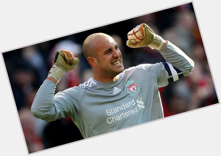Happy Birthday Pepe Reina He kept 134 clean sheets in 285 PL Appearances for Liverpool  