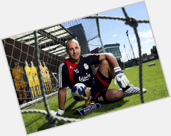 Happy Birthday to the penalty saving king, Pepe Reina      