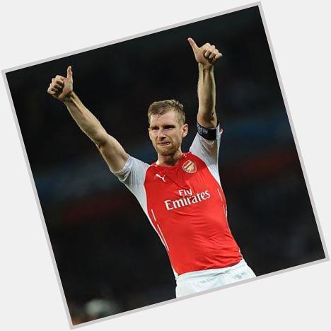 Happy birthday to Per Mertesacker, he turns 30 today! What are your favourite Mertesacker moments? 