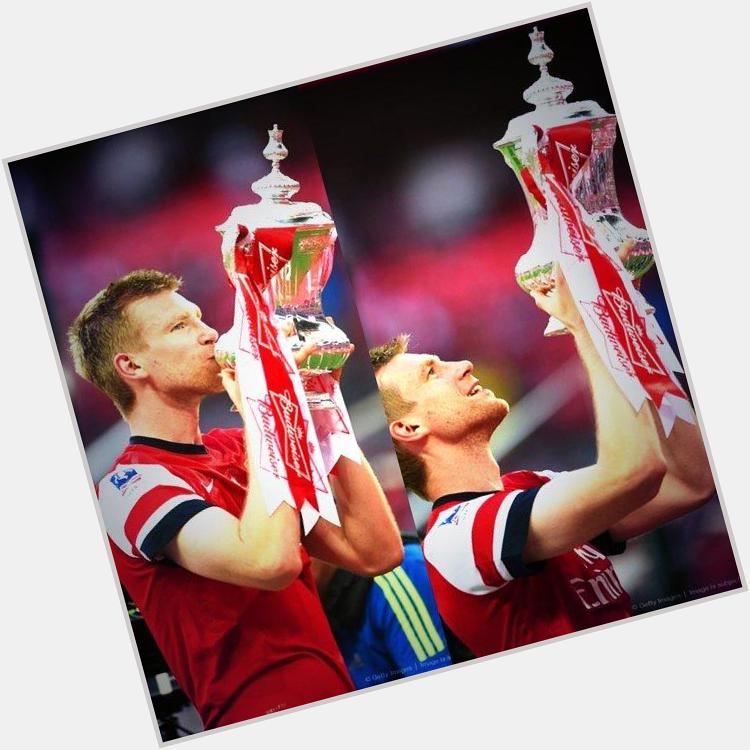 Happy Birthday Per Mertesacker. 