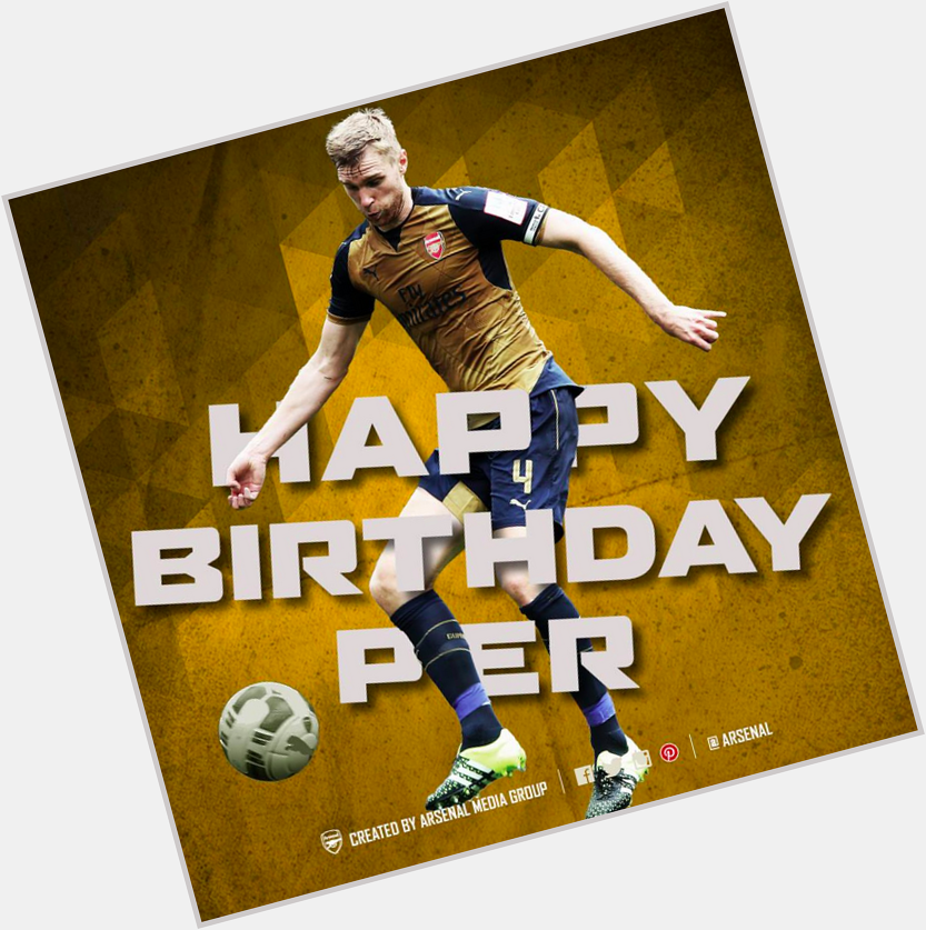 Happy 31st birthday to Per Mertesacker. 