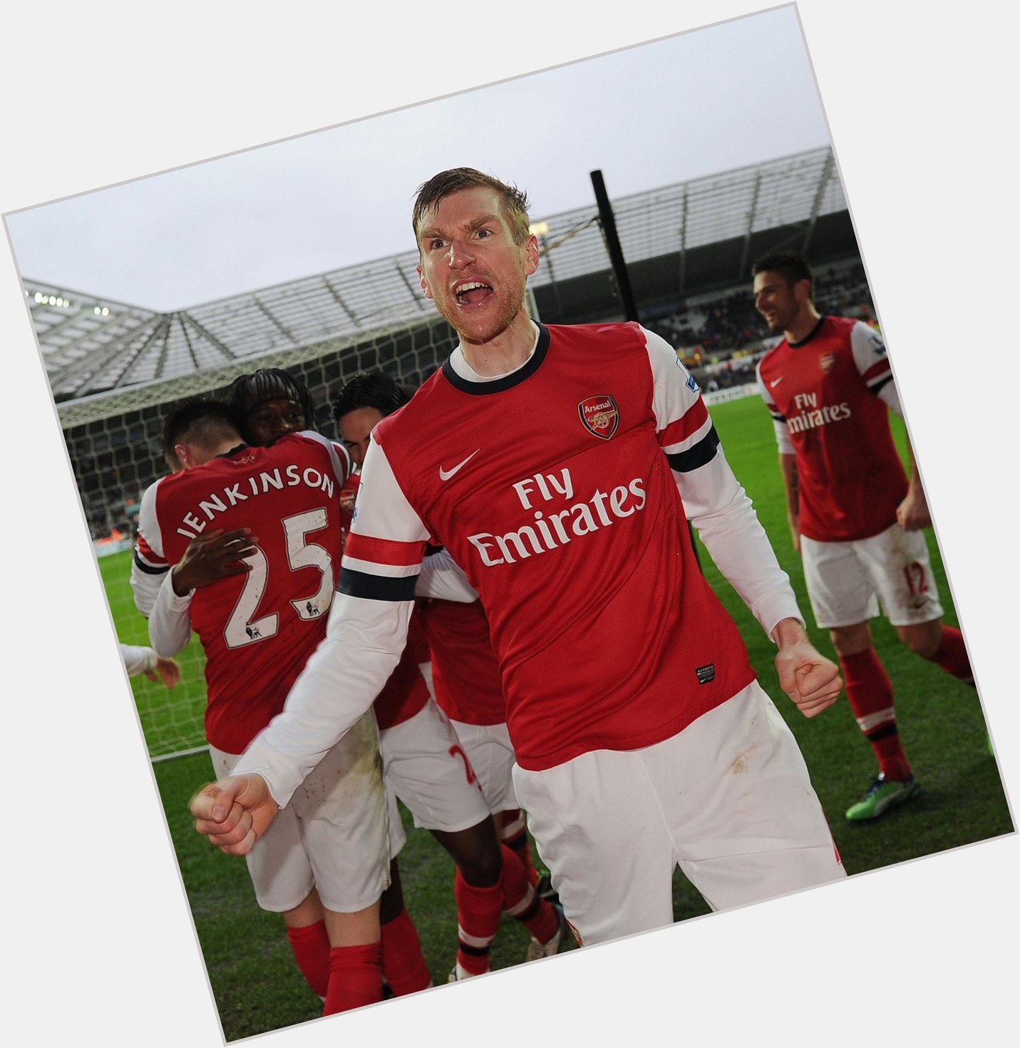 Happy Birthday to Arsenal\s captain Per Mertesacker! 