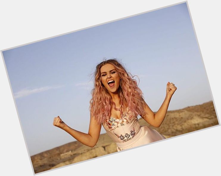 Happy Birthday to the one & only Perrie Edwards of   