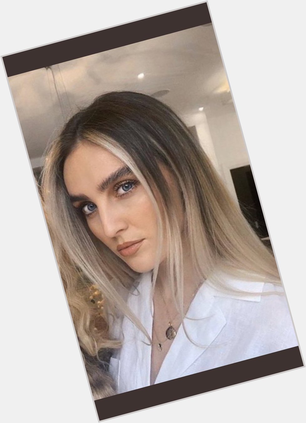Happy birthday to the amazing Perrie Edwards hope you have a great day Pez 