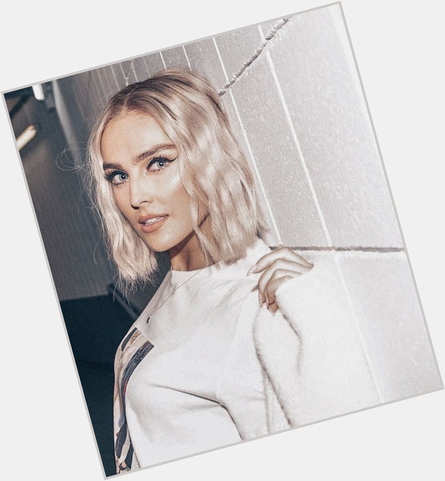 Happy birthday, perrie edwards !! 

a small thread of my fav pictures of this queen: 