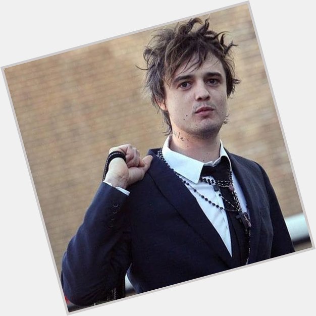 Happy Birthday Pete Doherty, guitar, vocals, songwriter and part time mess for The born 3/12/1979. 