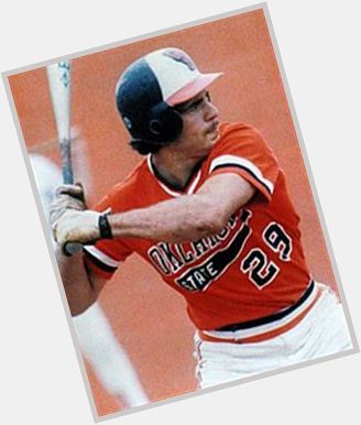 Happy birthday to former Oklahoma State Great, and mustache enthusiast, Pete Incaviglia. 