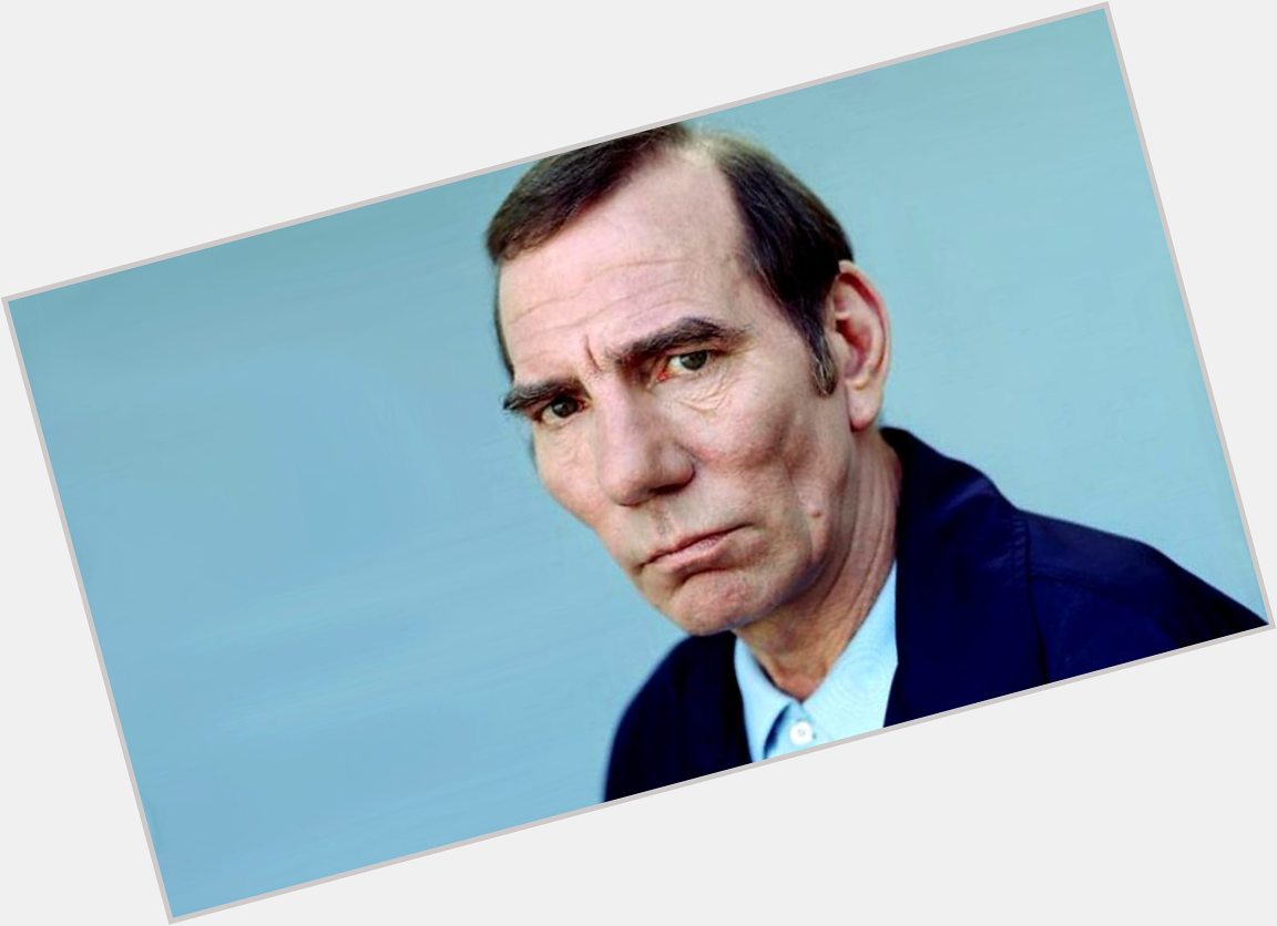 Happy birthday to the late, great Pete Postlethwaite  