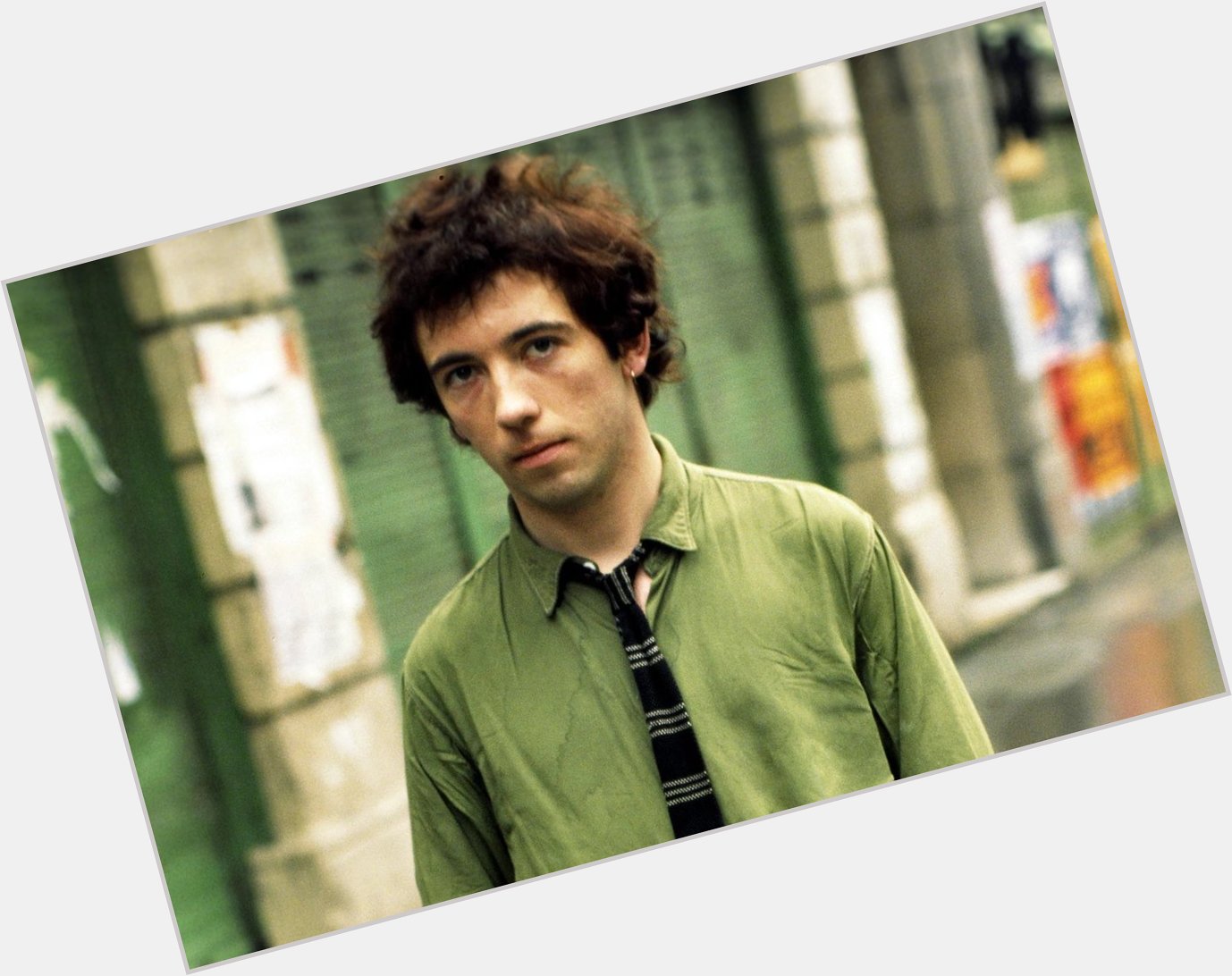 Pete Shelley would have turned 67 today. 

Life s an illusion, love is a dream.

Happy birthday, Pete.  