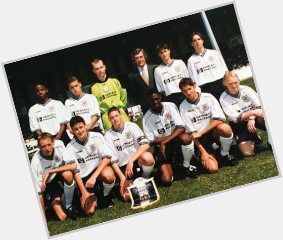Happy birthday to tournament graduate Peter Crouch Here he is with Spurs back at the Milk Cup in 1997! 