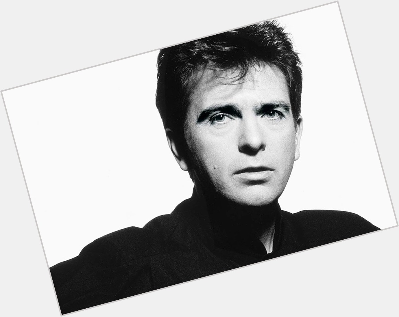 Happy birthday to Peter Gabriel!!! I\m so happy that I discovered his music last year! 