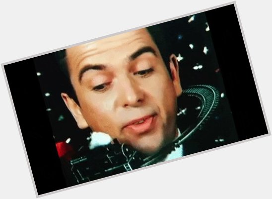 Happy Birthday Peter Gabriel.  This will ALWAYS be the best music video. 