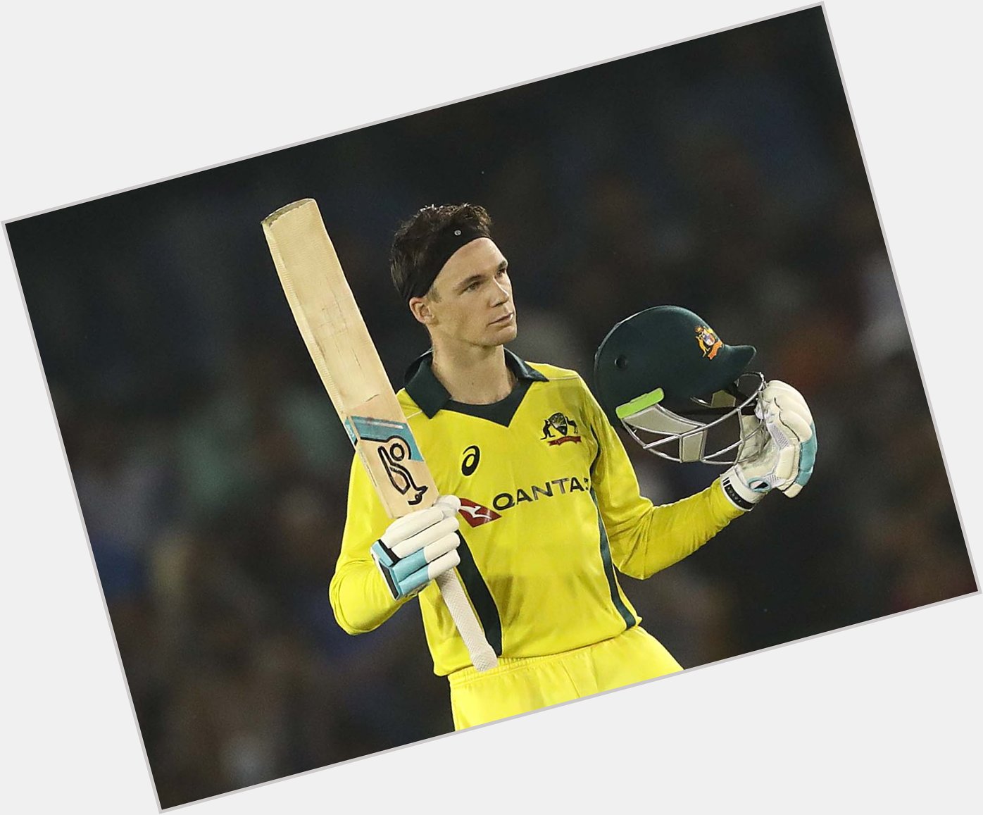 1599 runs in 40 internationals with 3 centuries Happy birthday to Australia\s Peter Handscomb 