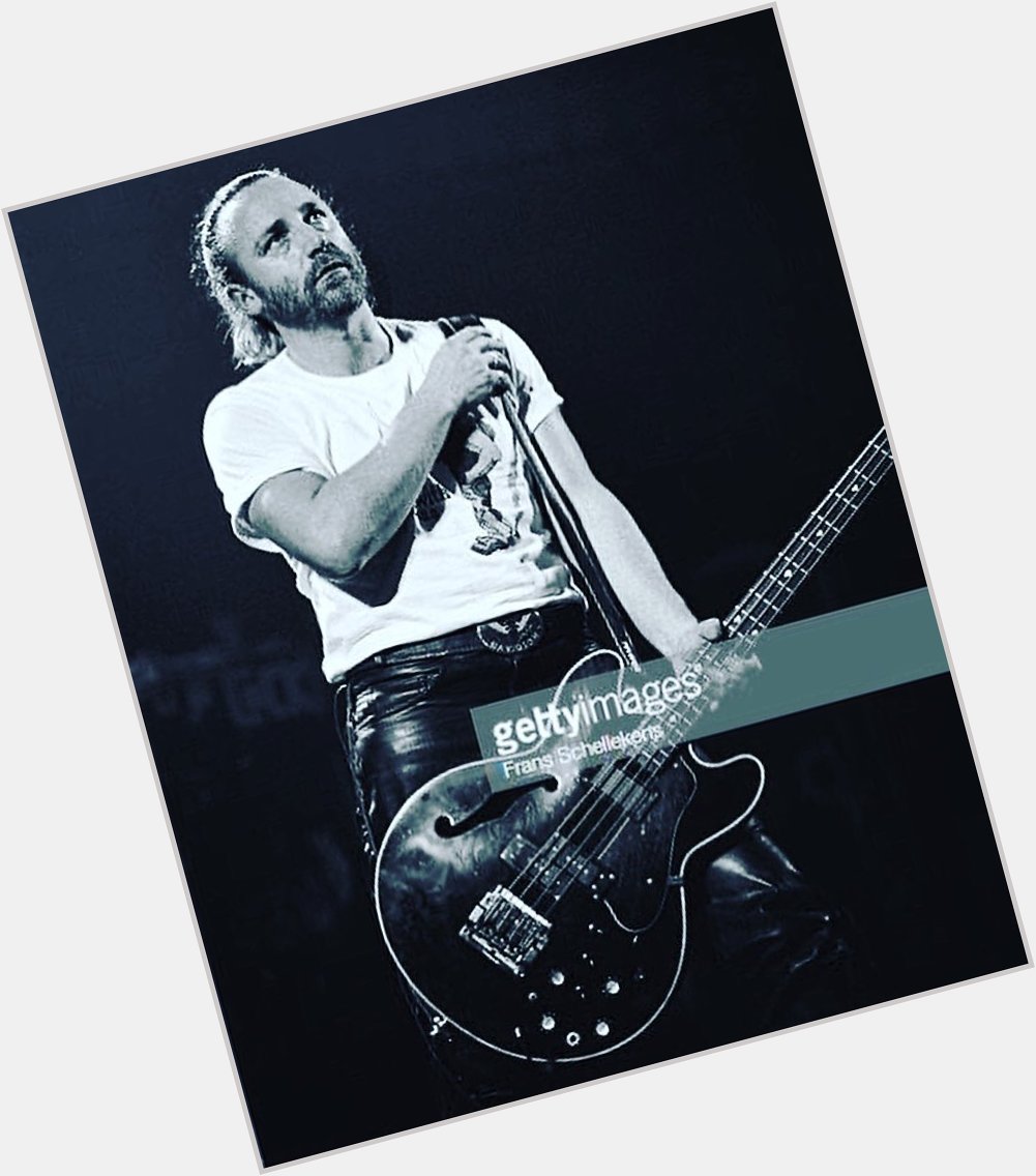 Happy birthday to the bass legend that is Peter Hook! 