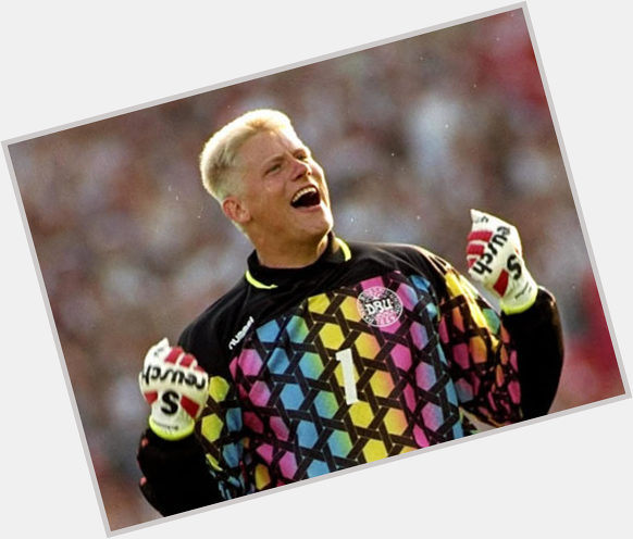 Happy Birthday Peter Schmeichel He was no stranger to classic GK kits 