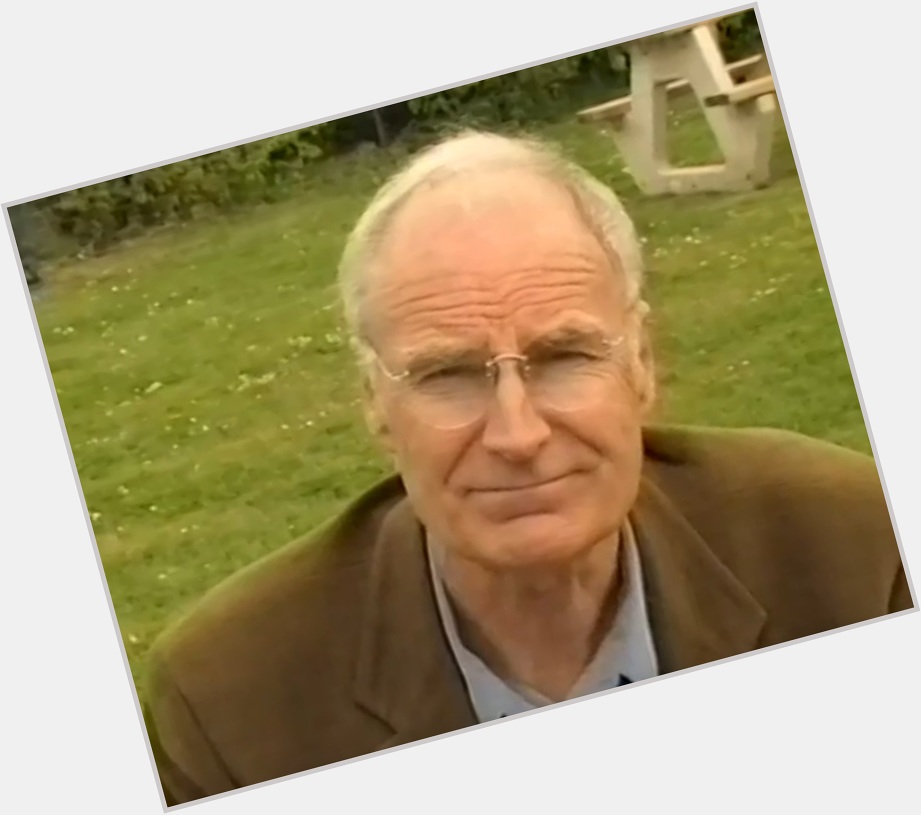 A Happy Birthday to Peter Snow who is celebrating his 85th birthday today. 