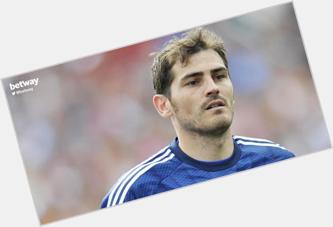 Happy Birthday to goalkeeping legends Petr (33) and Iker (34). Where will they be next season? 