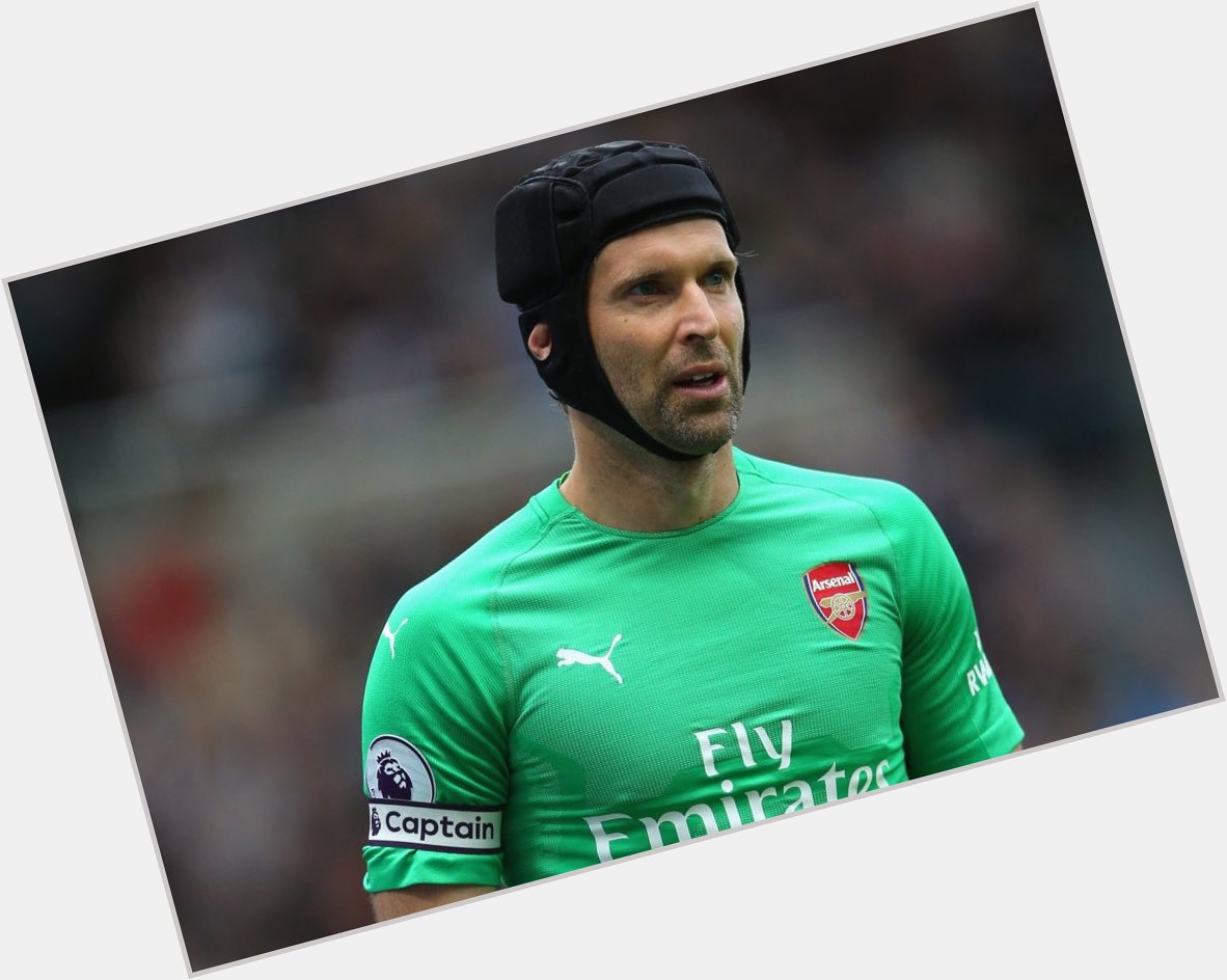 Happy Birthday to Arsenal goalkeeper Petr Cech, who turns 37 today! 