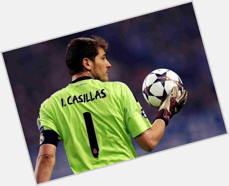 Happy 40th and 39th birthday celebration to Iker Casillas and Petr Cech. 

Live long legends 