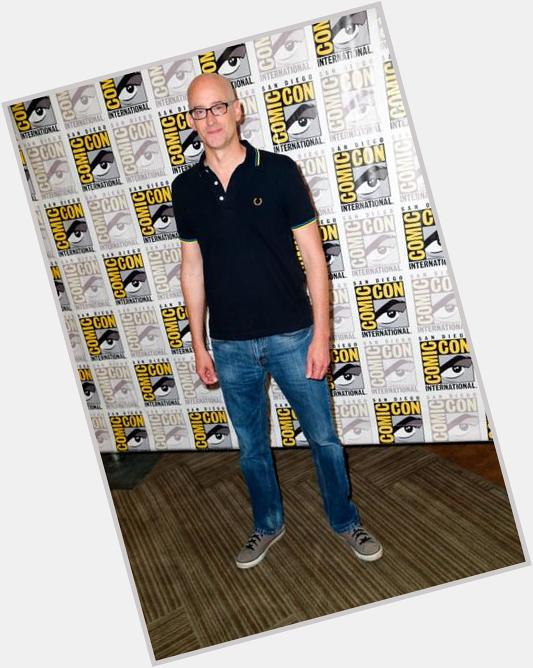 HUGE Happy Birthday to the director of Marvel\s Ant-Man, Peyton Reed! 
Hopefully ur presents won\t come in \ant size\ 