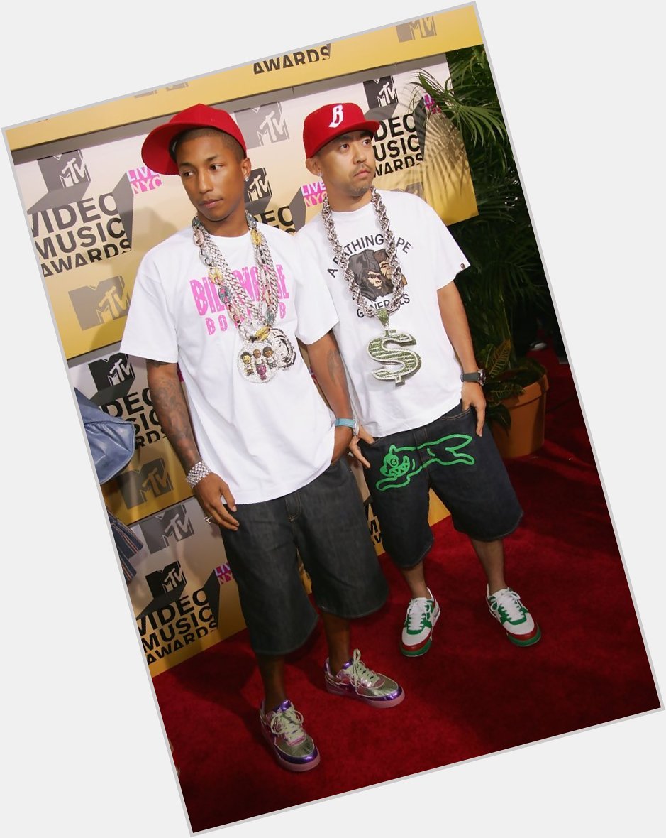 Happy Birthday, Skateboard P!

Throw it back to some of Pharrell\s greatest style moments

 