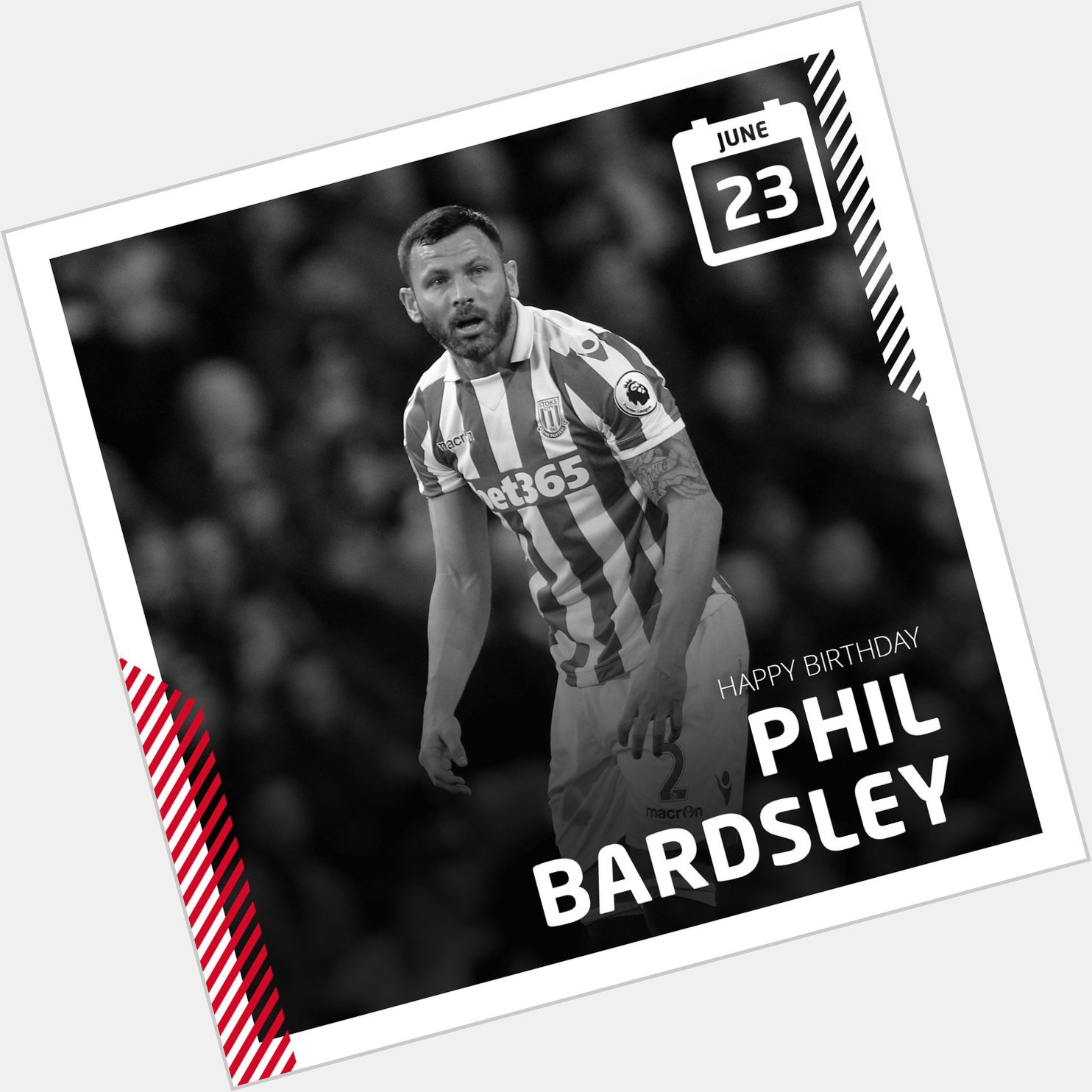  Happy Birthday to former Stoke City defender, Phil Bardsley who turns 33 today.    