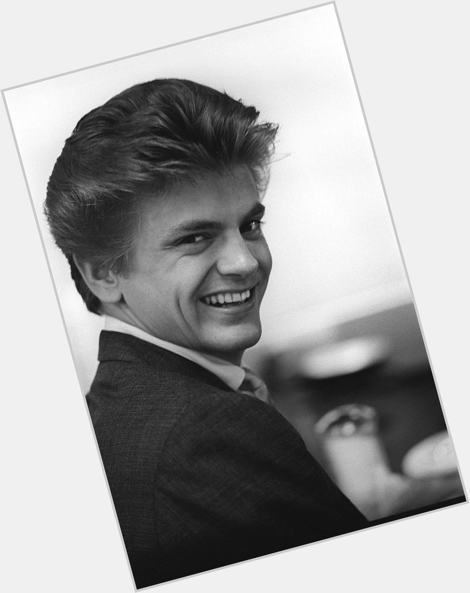 Happy birthday in rock \n\ roll heaven to the legend Phil Everly, born January 19, 1939, in Chicago, Illinois 