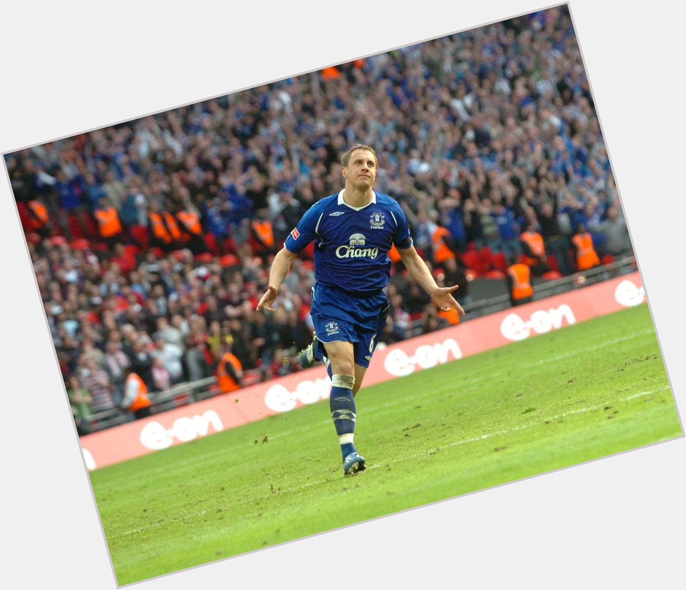 Happy 36th birthday to captain Phil Jagielka! 