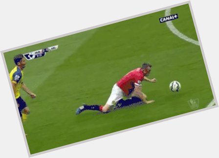 Happy 25th birthday to Phil Jones!  Here is the Manchester United defender at his best... 