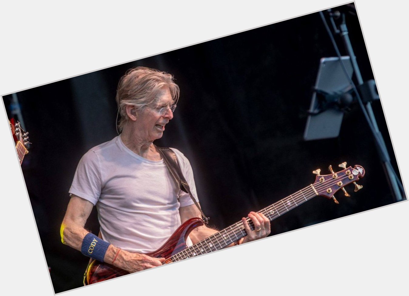 Happy Birthday Phil Lesh! 
Dropping the good bombs for 5+ decades. 